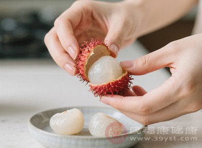 每天吃5-8顆(100-150克)，吃多易血糖波動(dòng)(糖尿病人注意)，還可能腹脹、腹瀉