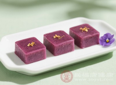 紫薯和山藥都是營(yíng)養(yǎng)豐富的根莖類食物
