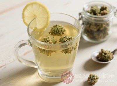 對(duì)于身體健康，沒(méi)有特殊疾病的人群，不建議天天飲用三七花