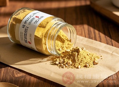 三七粉建議在飯前或飯后半小時服用