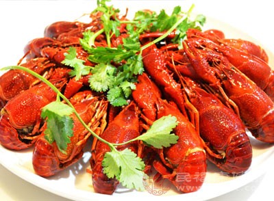 孕期女性的身體免疫系統(tǒng)處于特殊狀態(tài)，更容易發(fā)生過(guò)敏反應(yīng)