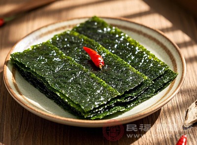 海苔中的维生素C、维生素E以及多种矿物质具有抗氧化作用 海苔中的维生素C、维生素E以及多种矿物质具有抗氧化作用