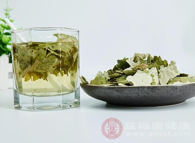 荷葉茶雖有減肥功效，但不能過量飲用