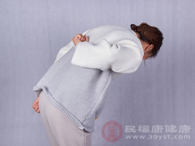 肌肉筋膜炎是一种无菌性炎症,常因背部肌肉过度使用、受寒、外伤等因素诱发 肌肉筋膜炎是一种无菌性炎症,常因背部肌肉过度使用、受寒、外伤等因素诱发