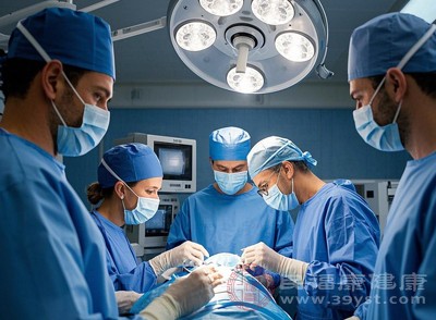 这是治疗外痔最常用的手术方法 这是治疗外痔最常用的手术方法