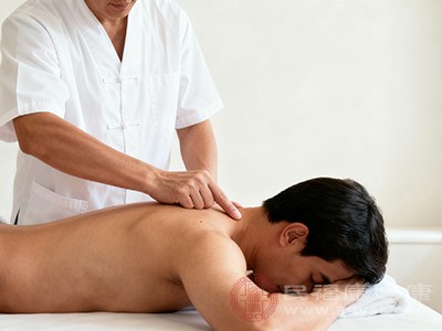 阿是穴就是脖子疼痛最明顯的部位