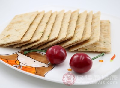 選擇鈉含量較低的產(chǎn)品