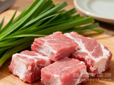 对羊肉或韭菜过敏的人群,应严格避免食用,防止过敏反应的发生 对羊肉或韭菜过敏的人群,应严格避免食用,防止过敏反应的发生