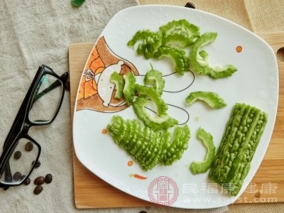 苦瓜中含有的草酸等成分 苦瓜中含有的草酸等成分