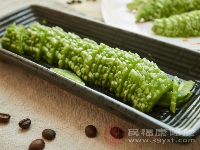 苦瓜片泡水的清热解毒功效显著 苦瓜片泡水的清热解毒功效显著