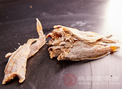 血壓高別亂“炫” 建議加入“黑名單”10類食物