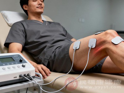 现代理疗仪器如中频电疗仪、超声波治疗仪等,也能帮助治疗肌肉劳损疼痛 现代理疗仪器如中频电疗仪、超声波治疗仪等,也能帮助治疗肌肉劳损疼痛