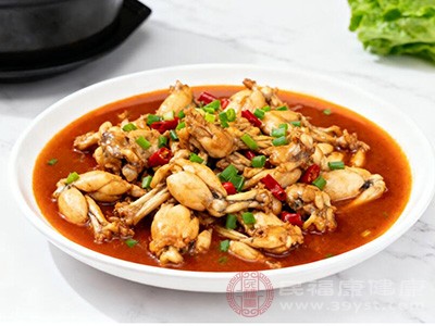 牛蛙肉质鲜嫩,富含多种营养物质 牛蛙肉质鲜嫩,富含多种营养物质