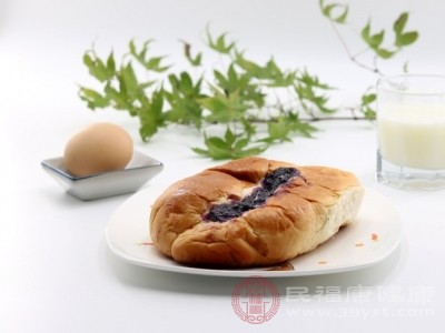 早上再忙也要吃 不吃早餐的危害必須要知道