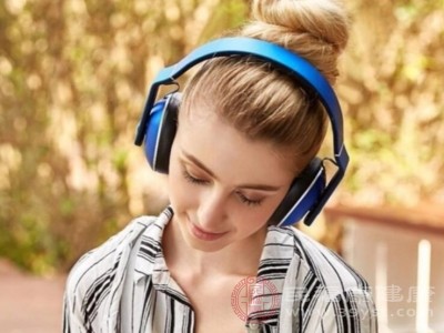 如绘画、听音乐、阅读、烹饪等 如绘画、听音乐、阅读、烹饪等