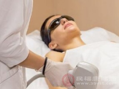 精準(zhǔn)打擊黑色素