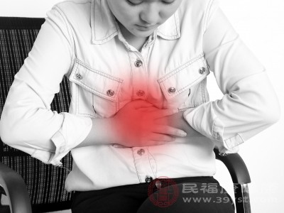 若不及时治疗，还可能引发胃出血、胃穿孔等严重并发症