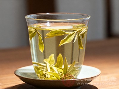 白牡丹以一芽一二葉為原料