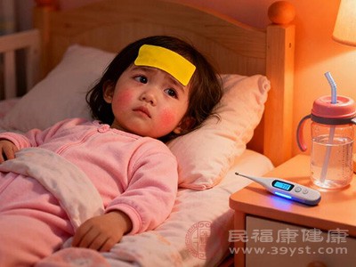 退熱貼使用方便，適合居家或外出時應急