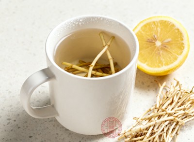 魚腥草提取物對引起婦科炎癥的常見病菌有一定的抑制作用