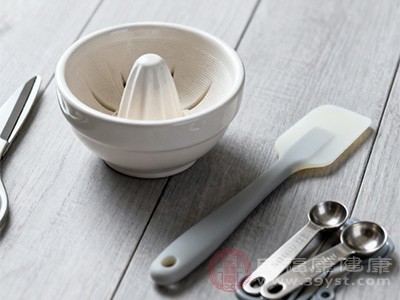制作辅食的工具要保持清洁 制作辅食的工具要保持清洁