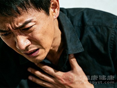 长期的压力负荷或容量负荷过重，会导致心脏的心房或心室肥大