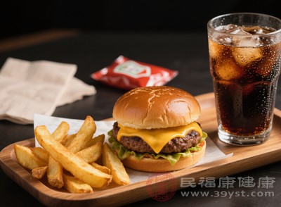 乳腺囊肿患者注意 这五种禁忌食物别碰