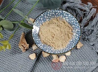 三七粉味道微苦,有些人难以接受 三七粉味道微苦,有些人难以接受