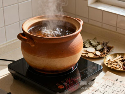 第一次煎煮时，大部分有效成分会被提取出来