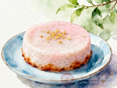 重阳糕富含碳水化合物和水分，容易滋生细菌变质