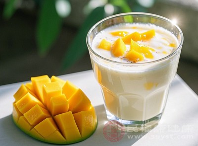 吃完芒果到底能不能喝牛奶 很多人都理解错了