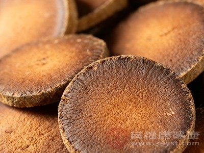 虽然化州橘红药用价值高,但并非越多越好 虽然化州橘红药用价值高,但并非越多越好