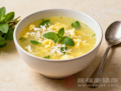 薄荷汤具有清热解暑、开胃消食的功效