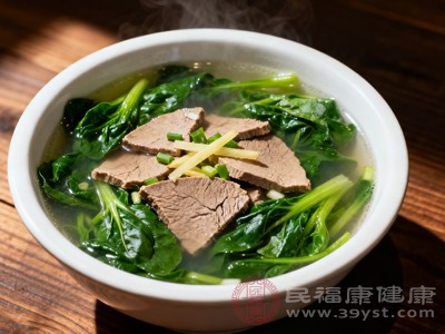 菠菜猪肝汤:补铁养血快手汤 菠菜猪肝汤:补铁养血快手汤