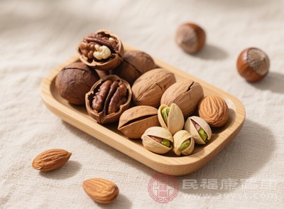 上午10点左右吃点坚果 上午10点左右吃点坚果