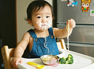 兩歲寶寶干飯攻略：這樣吃超有活力