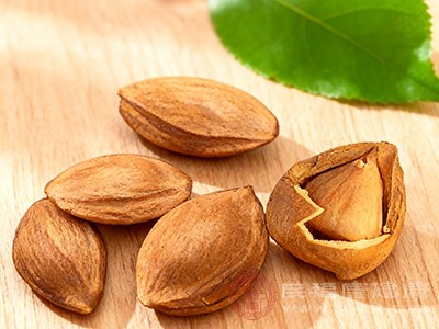 苦杏仁：美味背后的“毒”家秘密