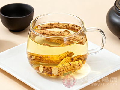 党参的补气作用，会让原本就“拥堵”的气机更加不畅