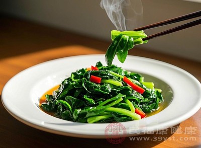 隔夜的绿叶蔬菜中亚硝酸盐含量会增加 隔夜的绿叶蔬菜中亚硝酸盐含量会增加