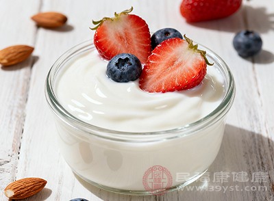 過期酸奶還能喝嗎 看完這篇再做決定