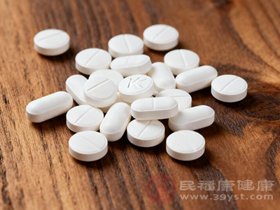 在免疫系统调节方面,维生素K2能够影响免疫细胞的功能 在免疫系统调节方面,维生素K2能够影响免疫细胞的功能