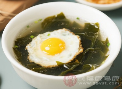 虽然紫菜营养丰富,但也不能过量食用 虽然紫菜营养丰富,但也不能过量食用