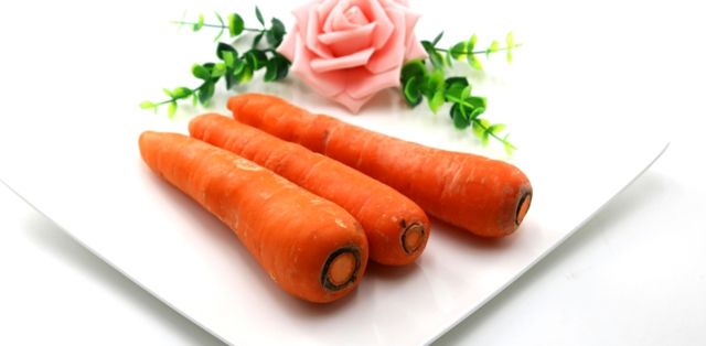 胡萝卜生吃行不行