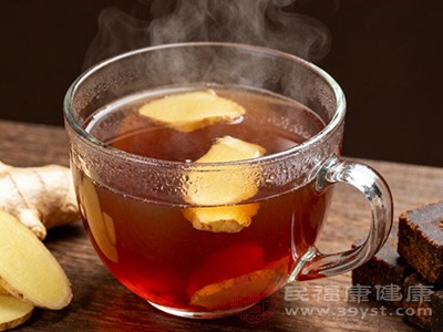 在一定程度上，红糖姜水还有助于改善睡眠