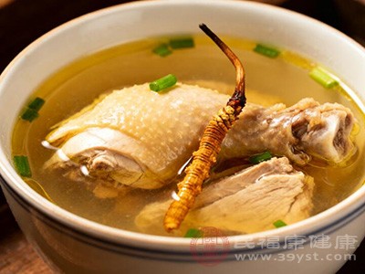 蟲草煲湯是大眾比較喜愛的食用方法