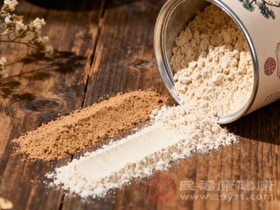 三七粉和西洋参粉一起喝,一般建议按照1:1的比例混合 三七粉和西洋参粉一起喝,一般建议按照1:1的比例混合