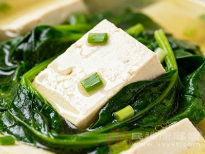 菠菜和豆腐不能一起吃
