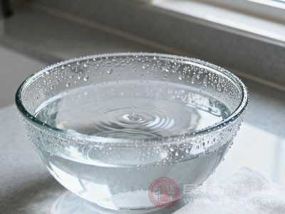 别把脸当"腌菜"