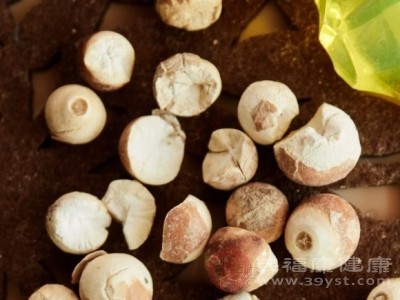 芡实不是万能补 这些情况下吃它等于帮倒忙