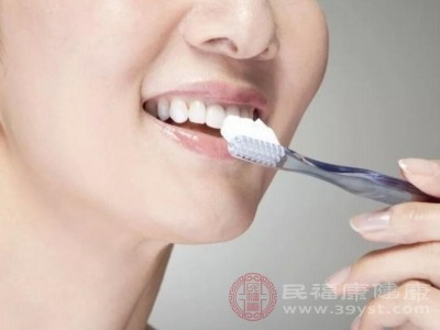 智齿发炎别硬扛 多久能好要看炎症段位